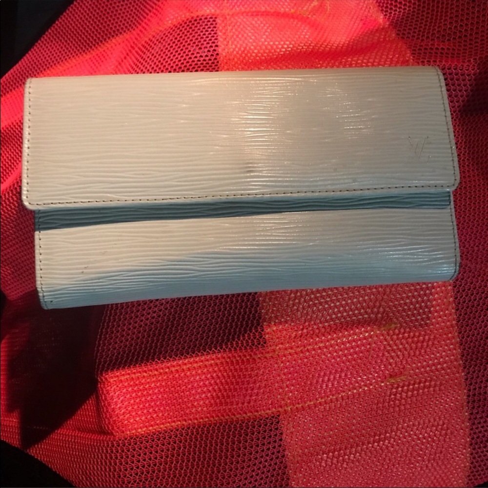Louis Vuitton epic wallet